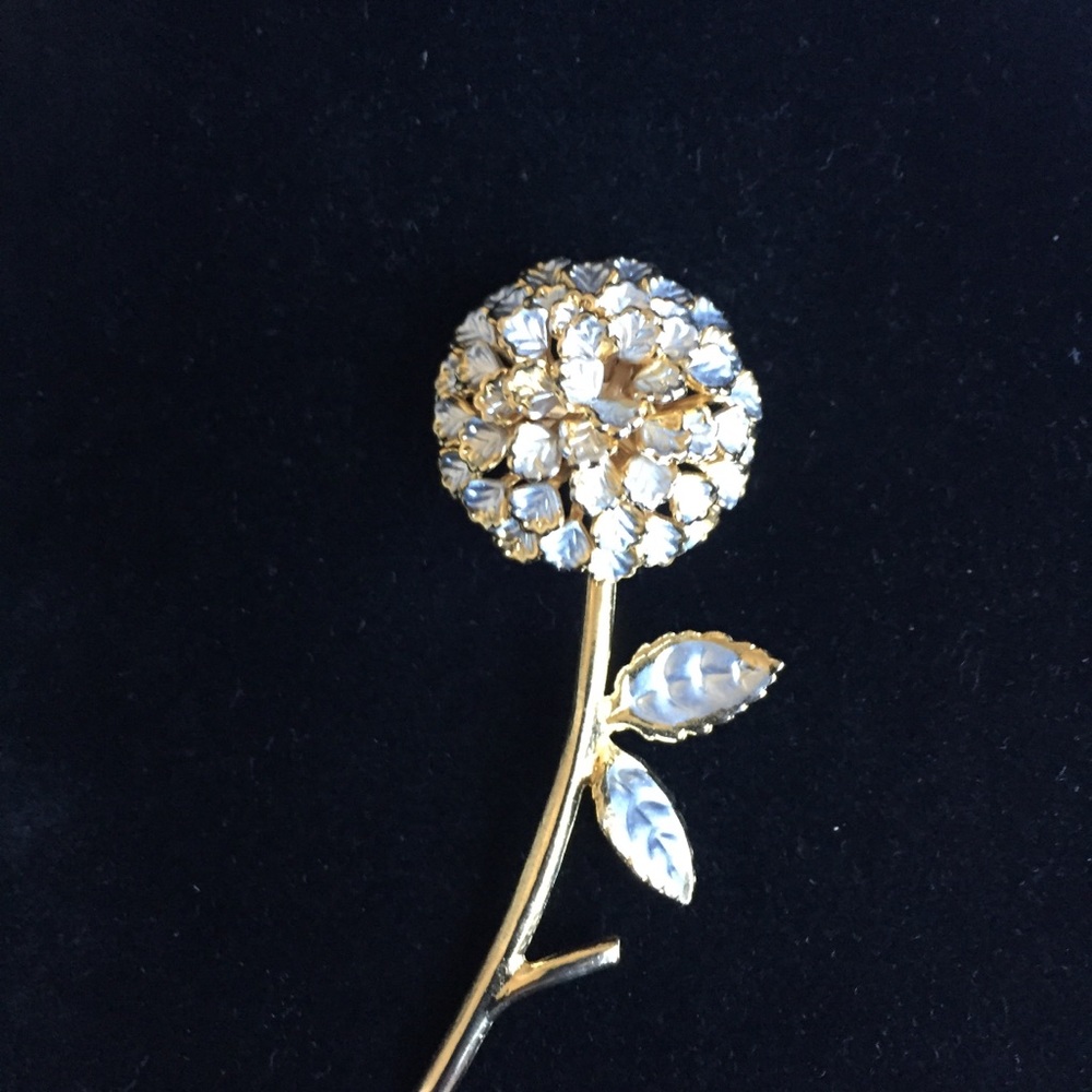 Set of 3 Vintage Flower Pins; 1 Sarah Coventry - Picture 4 of 8
